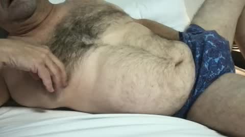 lOOking4me online show from December 15, 6:12 pm