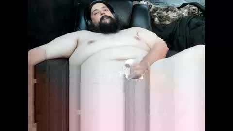 chubbnuncut online show from April 15, 5:03 am