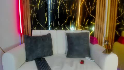 chubby_bunny23_aws online show from November 27, 2:30 pm