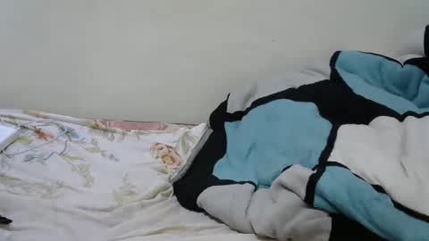 DivaDee online show from March 9, 8:10 pm