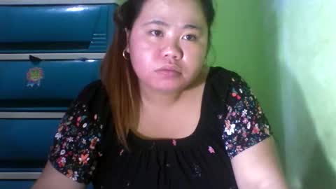 Snapshot of chubbybigtits_01 chatting on October 16, 4:24 am chubbybigtits_01 online show from October 16, 4:24 am