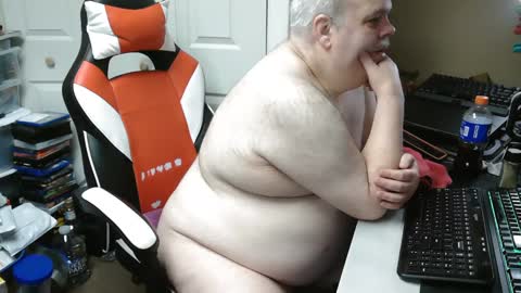 Snapshot of chubbynudist49 chatting on September 8, 4:28 pm Chubby online show from September 8, 4:28 pm