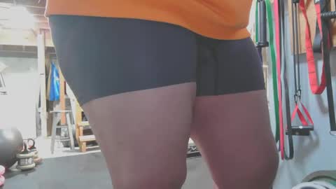 Snapshot of chubbytuna chatting on January 1, 5:11 pm Chubbypumper online show from January 1, 5:11 pm