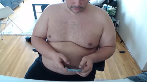 AstorYvr online show from March 23, 7:51 pm