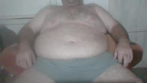 Snapshot of chubcammer chatting on October 8, 4:32 am chubcammer online show from October 8, 4:32 am