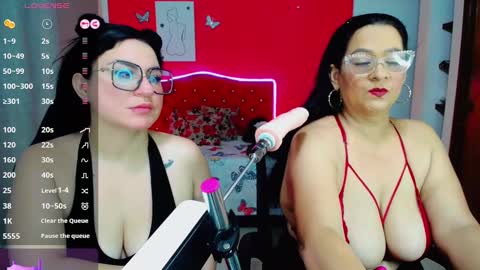 Snapshot of chubymature_ chatting on December 17, 1:05 pm Lulu online show from December 17, 1:05 pm