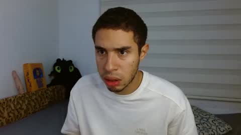 Snapshot of chuckykarla chatting on February 3, 4:32 am Karlay online show from February 3, 4:32 am