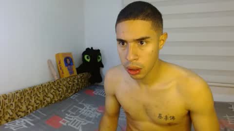 Snapshot of chuckykarla chatting on February 5, 7:46 am Karlay online show from February 5, 7:46 am