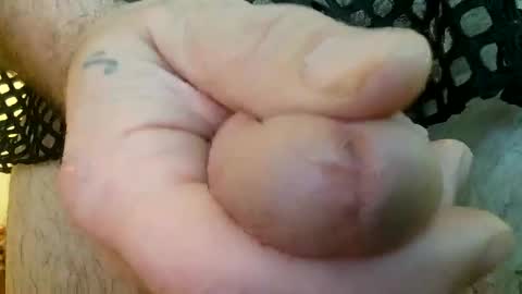 chuffmcgruff315 online show from April 21, 6:12 pm