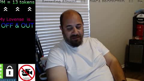 Snapshot of chunkymonkey420 chatting on February 23, 11:58 pm Spencer Smokey Bear online show from February 23, 11:58 pm