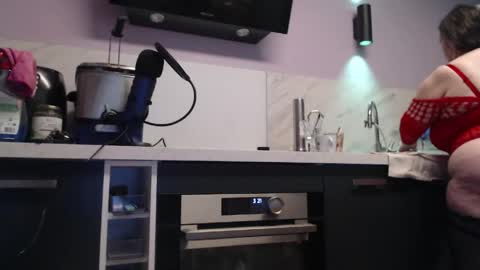 Jessica online show from April 12, 1:21 am