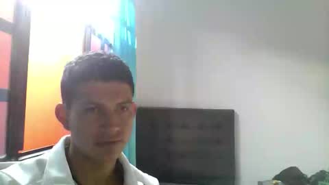 Snapshot of chyoixburnell_steviestar_ chatting on March 2, 1:18 pm chyoixburnell_steviestar_ online show from March 2, 1:18 pm