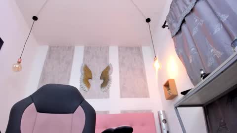 ...   ... online show from March 17, 4:17 am