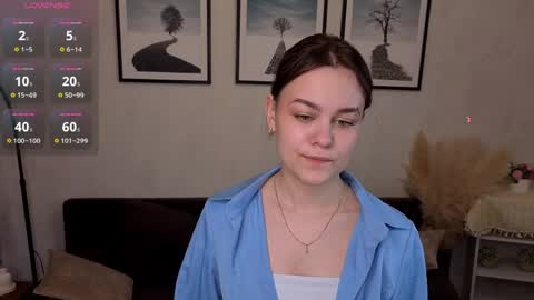 My name is Mia hello everyone online show from April 12, 11:15 am