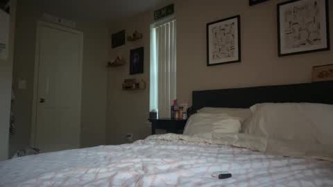 cici1900 online show from June 24, 4:06 pm