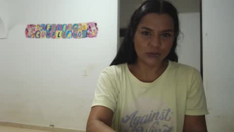 Snapshot of cielonoir04 chatting on January 14, 4:29 am Cielo Noir online show from January 14, 4:29 am