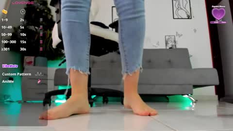 Ciindy Lovers online show from December 11, 1:17 pm