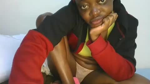 cilia petite online show from January 8, 2:52 pm