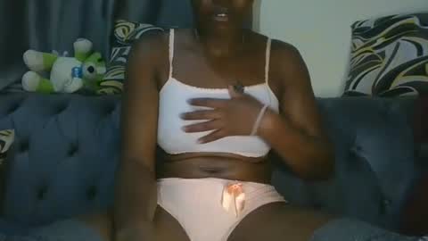 cilia petite online show from March 20, 5:23 am