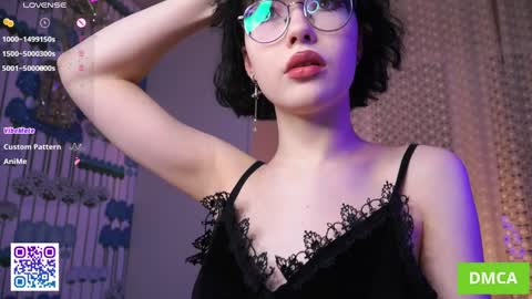 Snapshot of cinacandy chatting on January 31, 7:11 pm L online show from January 31, 7:11 pm