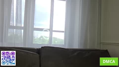 Snapshot of cinacandy chatting on June 19, 9:24 am L online show from June 19, 9:24 am