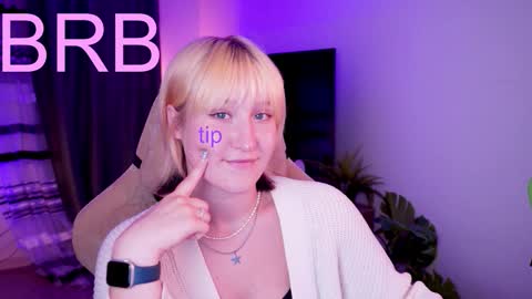 Cin Bellamy online show from September 16, 5:52 am