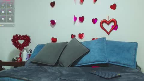 Cinderela Jackson online show from February 15, 11:52 am