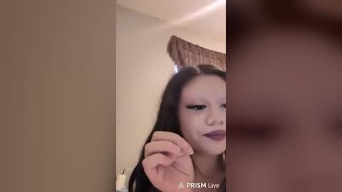 Snapshot of cindyyyxo chatting on June 29, 1:12 am cindyyyxo online show from June 29, 1:12 am