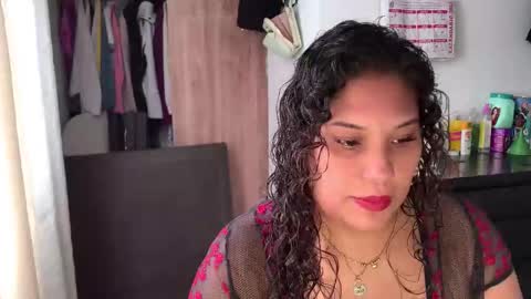 Snapshot of cinnamonpie1 chatting on January 10, 8:37 pm Carolina Smith online show from January 10, 8:37 pm