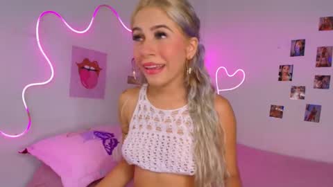 cinniaa online show from May 13, 3:42 pm