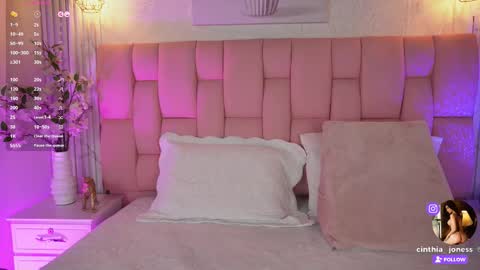 Cinthia online show from September 15, 9:20 am