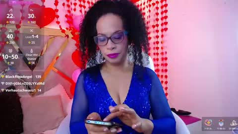 Snapshot of cintia_holms chatting on February 11, 11:43 am Cintia online show from February 11, 11:43 am