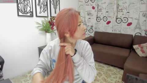 Snapshot of cintiagreyx chatting on February 9, 11:36 am  CINTIA  online show from February 9, 11:36 am