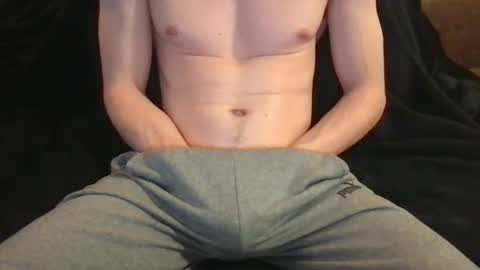 Snapshot of circumsizedbandit chatting on December 20, 11:58 pm circumsizedbandit online show from December 20, 11:58 pm