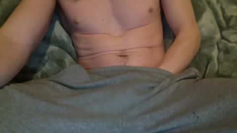 Snapshot of circumsizedbandit chatting on February 19, 9:28 am circumsizedbandit online show from February 19, 9:28 am