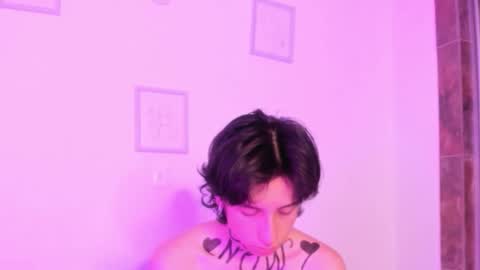 cirosky_elchicopolla online show from February 22, 5:30 am