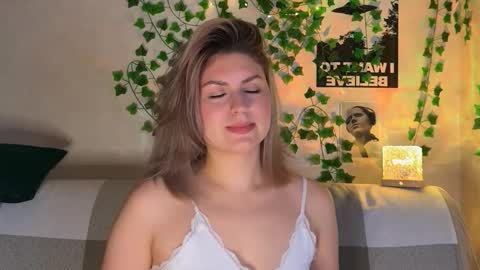 Snapshot of citruska chatting on November 22, 1:32 pm karina online show from November 22, 1:32 pm