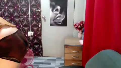 citygirl_squirtx online show from April 18, 7:58 pm