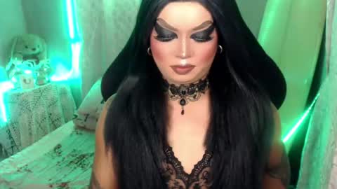 QUEEN CESS online show from June 16, 4:20 pm