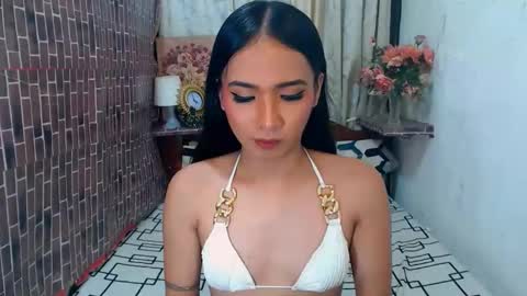 Snapshot of cjhotfucker chatting on December 4, 6:55 am CJ online show from December 4, 6:55 am