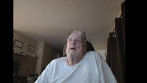 cjscout online show from December 3, 6:04 am