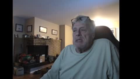 cjscout online show from December 11, 12:02 am