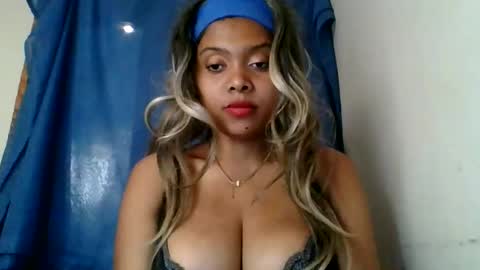 ckamilla45 online show from September 17, 5:42 am