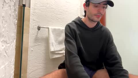 ckeefer96 online show from December 2, 7:42 pm