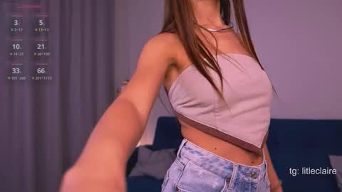 Snapshot of claire_amoure chatting on November 2, 1:46 pm Claire online show from November 2, 1:46 pm