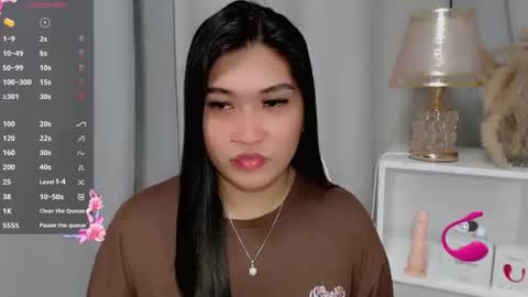 Snapshot of claire_wntr chatting on June 11, 5:38 am CLAIRE online show from June 11, 5:38 am