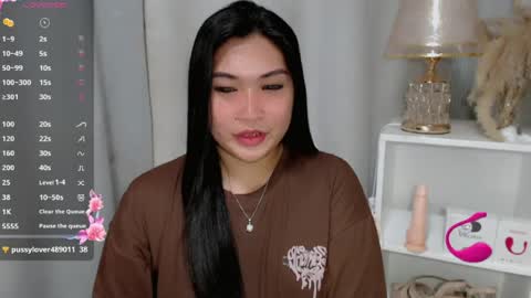 Snapshot of claire_wntr chatting on June 27, 2:34 pm CLAIRE online show from June 27, 2:34 pm