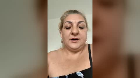 Clara online show from June 15, 7:32 am