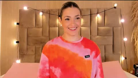 Clara del mar online show from November 28, 10:40 am