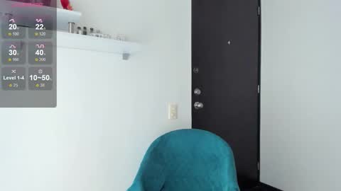 Snapshot of clark_bostom chatting on September 15, 2:39 pm clark online show from September 15, 2:39 pm